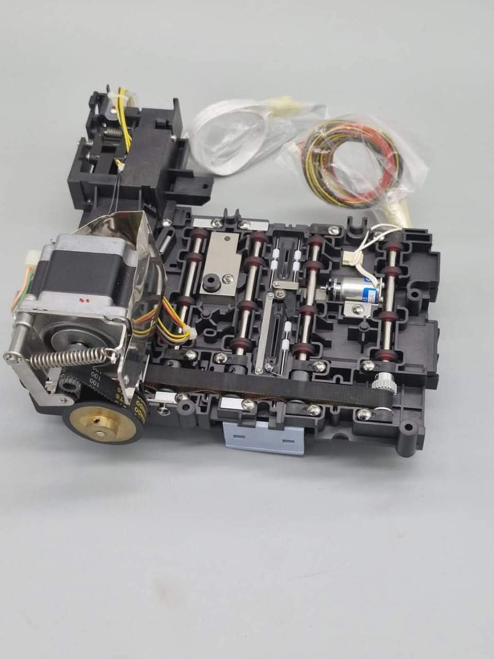 LS-600/1100 Film Advance Assembly Z026395-01